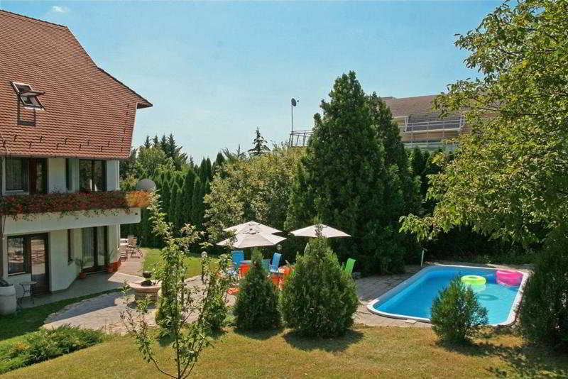 Dominika Apartman Hotel Budapest Esterno foto